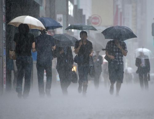 ゲリラ豪雨とは？ 気象庁も予測困難。避ける方法は | ハフポスト NEWS