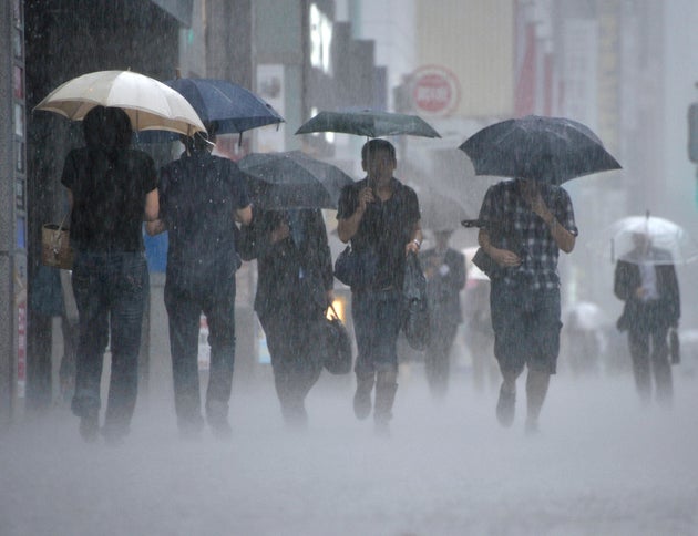 ゲリラ豪雨とは？ 気象庁も予測困難。避ける方法は | ハフポスト