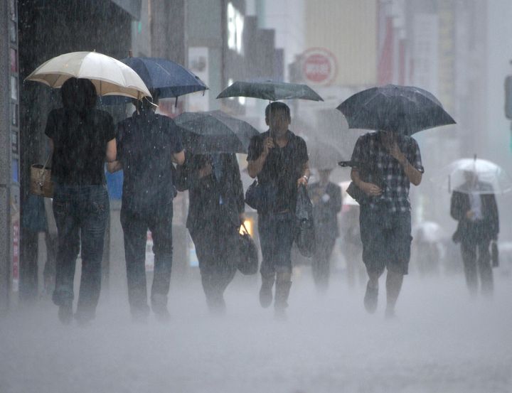 ゲリラ豪雨のイメージ写真（2011年08月26日、東京・銀座で撮影）