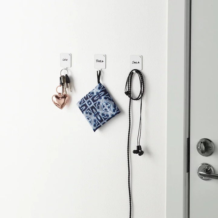 Self-adhesive, customizable and perfect for mask organization
