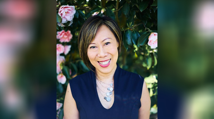 Stella Lee, la directrice de Paradox Learning Inc., note que les professeurs devraient profiter du caractère unique de l'enseignement en ligne.