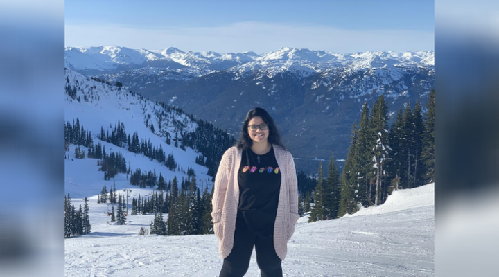 Rasleen Gandhi, étudiante en informatique à l'Université Dalhousie, reconnaît que les cours en ligne peuvent être un défi pour les professeurs comme pour les étudiants.