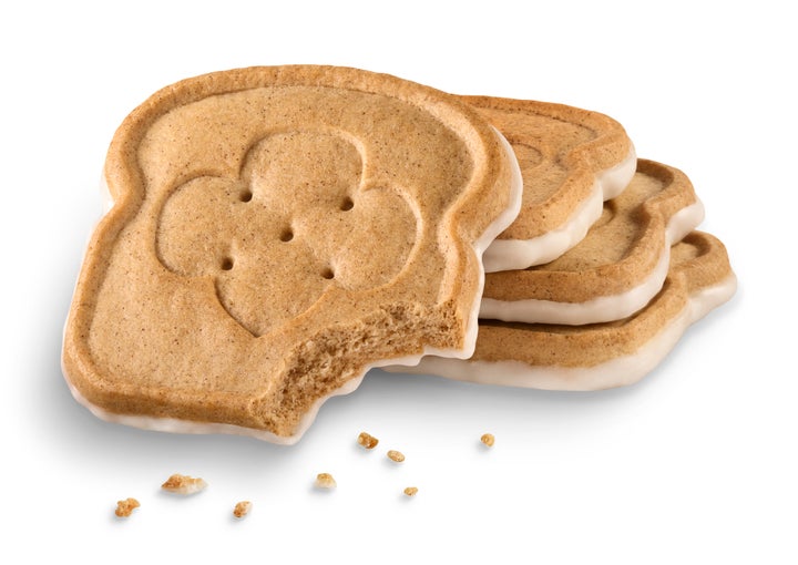 Each cookie has a thin layer of frosting with notes of maple syrup, vanilla and cinnamon.