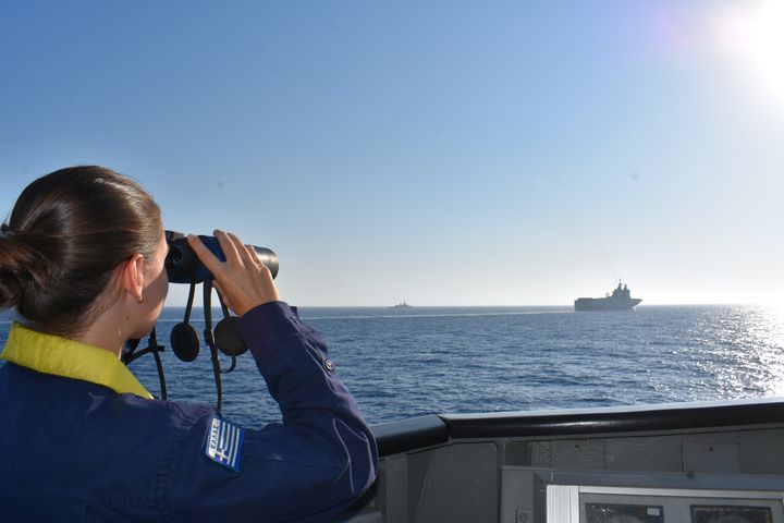 Πέμπτη 13 Αυγούστου 2020 και στο πλαίσιο της διαρκούς στρατιωτικής συνεργασίας Ελλάδας- Γαλλίας, πραγματοποιήθηκε κοινή ναυτική άσκηση με τη συμμετοχή μέσων και προσωπικού των δύο χωρών, στη θαλάσσια περιοχή της Ανατολικής Μεσογείου, συμπεριλαμβανομένης της περιοχής την οποία έχει δεσμεύσει με παράνομη NAVTEX η Τουρκία για διεξαγωγή ερευνών