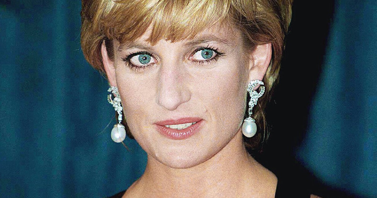 La Vie De Diana En Français Voici qui interprétera la princesse Diana dans les dernières saisons de