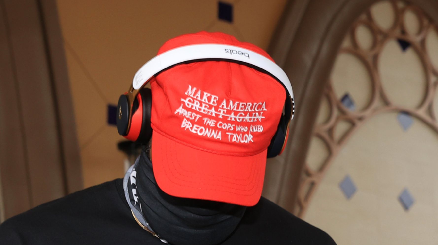 LeBron James, Lakers Wear Crossed-Out MAGA Hats Demanding Justice For Breon...