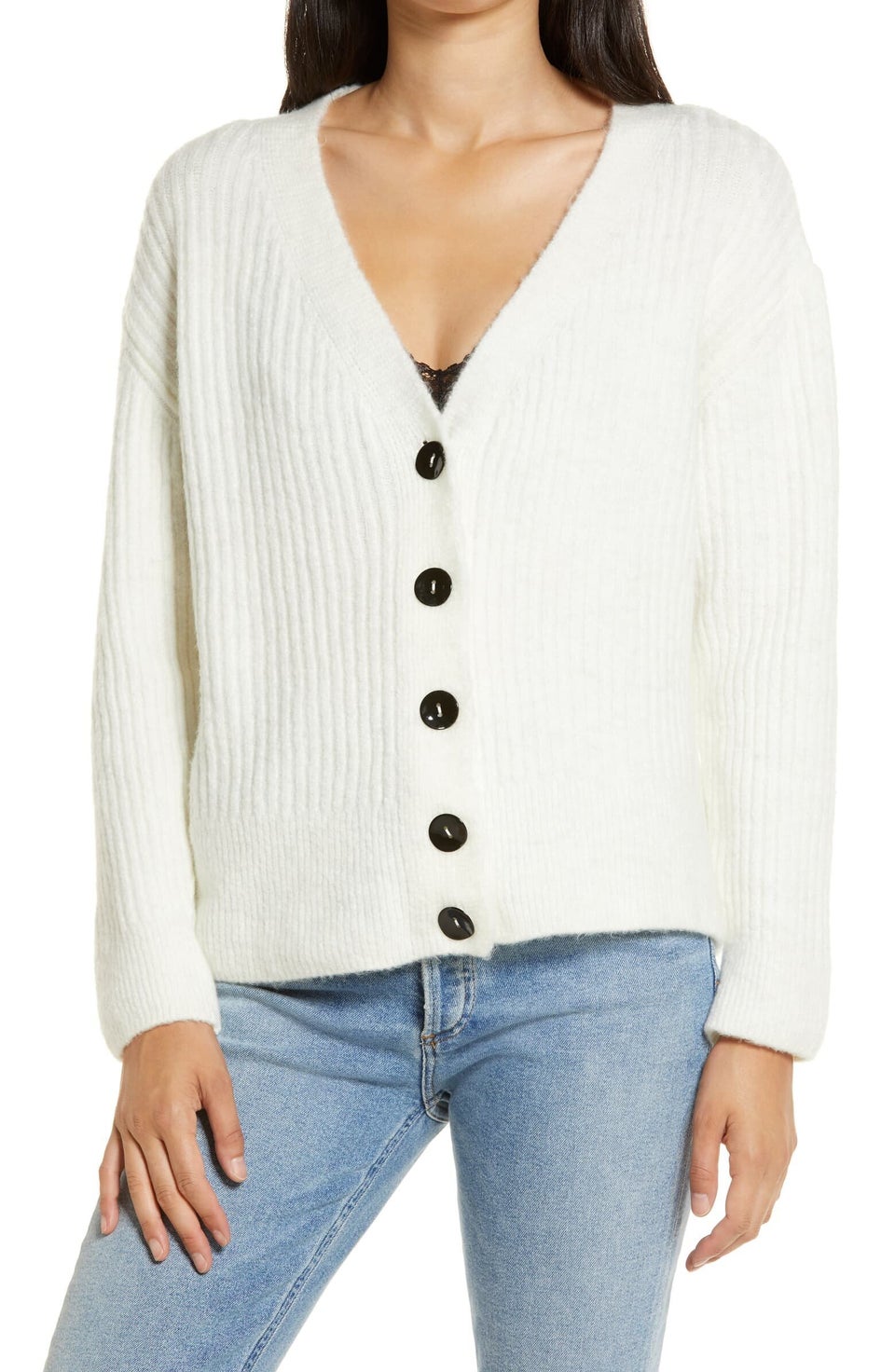 The Coziest Sweaters On Sale During Nordstrom's Anniversary Sale 13 The Coziest Sweaters On Sale During Nordstrom's Anniversary Sale 12