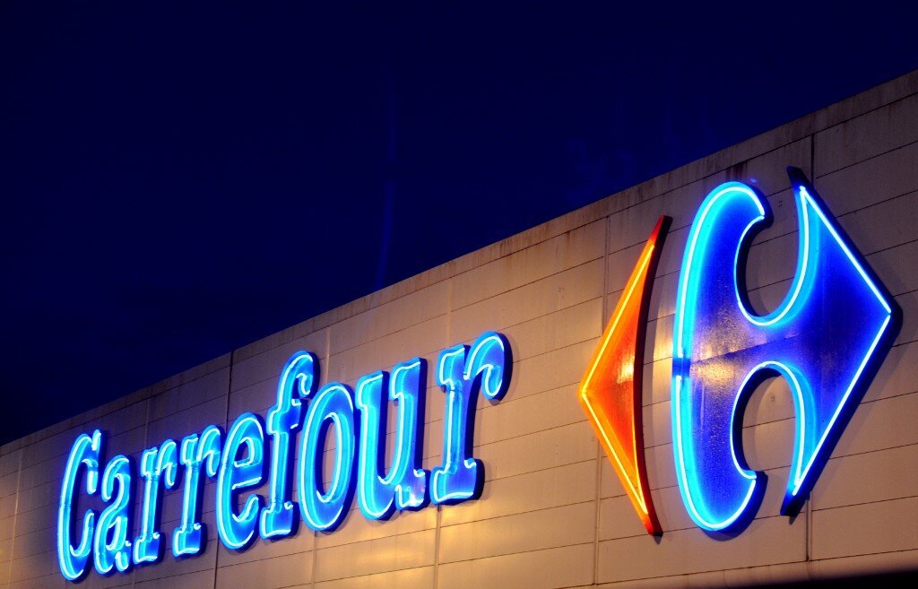 Le rachat de Carrefour par Couche-Tard bloqué par le gouvernement