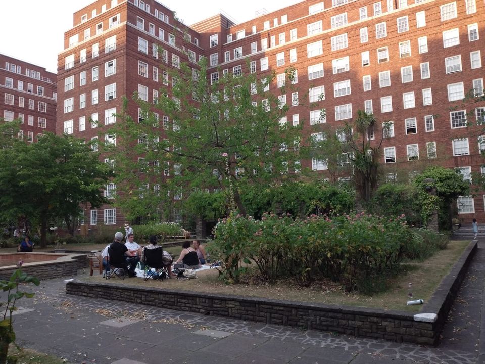 The courtyard at the Dolphin House Hotel & Apartments