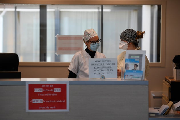 Coronavirus Le Blues Des Soignants Avant Une Rentree A Hauts Risques Le Huffpost Coronavirus Le Blues Des Soignants Avant Une Rentree A Hauts Risques Le Huffpost