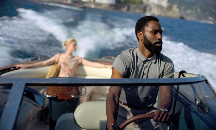 John David Washington and Elizabeth Debicki in Tenet