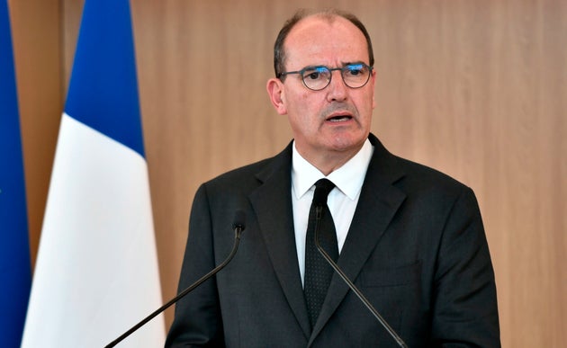 Le Premier ministre Jean Castex, ici le 14 août, perd 7 points de popularité en