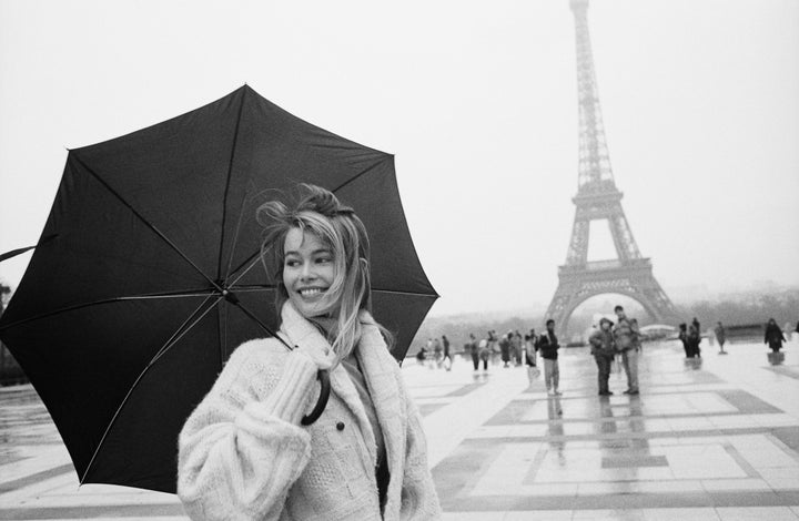 Claudia Schiffer en 1990 en París.