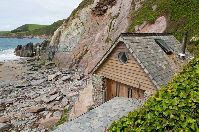 Carswell Beach Hut, Plymouth