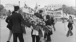 Comment 9 féministes ont lancé le MLF le 26 août 1970 sous l’Arc de