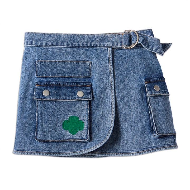 <a href="https://www.girlscoutshop.com/denim-utility-wrap" target="_blank" role="link" class=" js-entry-link cet-external-link" data-vars-item-name="Denim Utility Wrap, $32" data-vars-item-type="text" data-vars-unit-name="5f4517dbc5b66a80ee181e19" data-vars-unit-type="buzz_body" data-vars-target-content-id="https://www.girlscoutshop.com/denim-utility-wrap" data-vars-target-content-type="url" data-vars-type="web_external_link" data-vars-subunit-name="article_body" data-vars-subunit-type="component" data-vars-position-in-subunit="6">Denim Utility Wrap, $32</a>