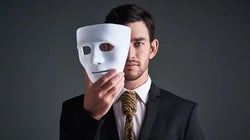 Así funciona el 'woke fishing' la nueva técnica de ligar haciéndose pasar por