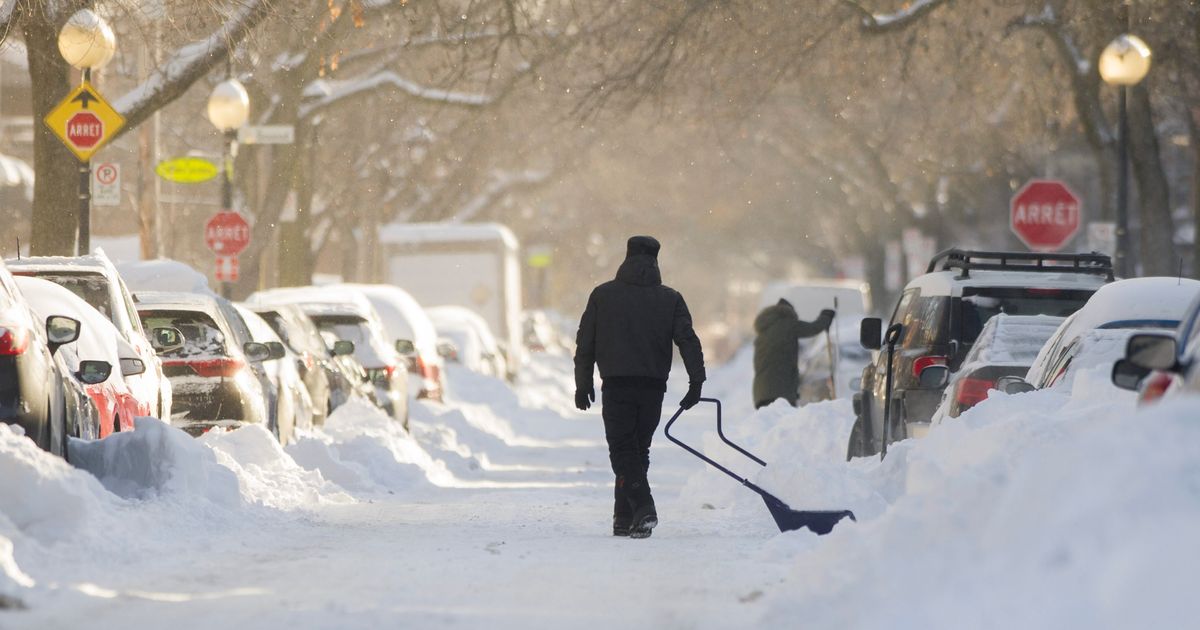 L Almanach Des Fermiers Annonce Ses Previsions Meteo Pour L Hiver 21 Huffpost Quebec