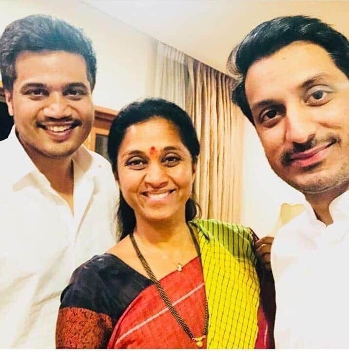 Sharad Pawar's daughter Supriya Sule with Parth and Rohit Pawar in a file photo