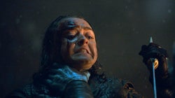 Maisie Williams a préféré “zapper” cette scène inoubliable de “Game of