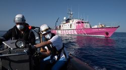 Le bateau de Banksy appelle au secours après un sauvetage massif de