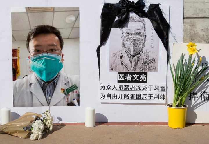 亡くなった李文亮医師 (Photo by MARK RALSTON/AFP via Getty Images)