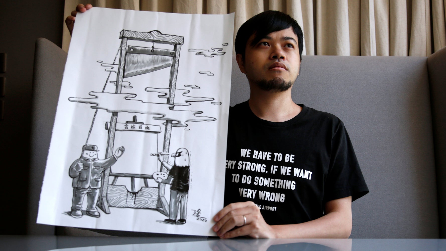 自由 がギロチンにかけられている 反逆の風刺画家は 1人になっても香港に残ることを決めた ハフポスト 自由 がギロチンにかけられている 反逆の風刺画家は 1人になっても香港に残ることを決めた ハフポスト