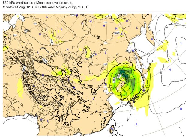台風10号 の日本列島直撃を警戒する声が広がる 海外の気象機関の進路予測は ハフポスト