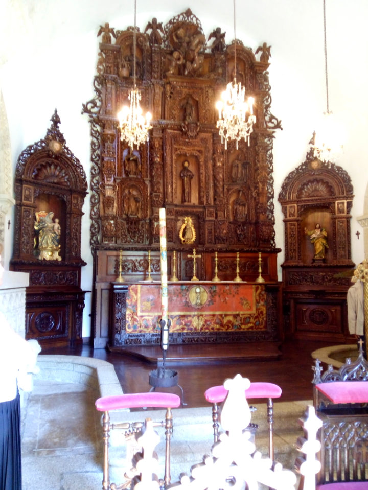 Retablo de la capilla del Pazo de Meirás.