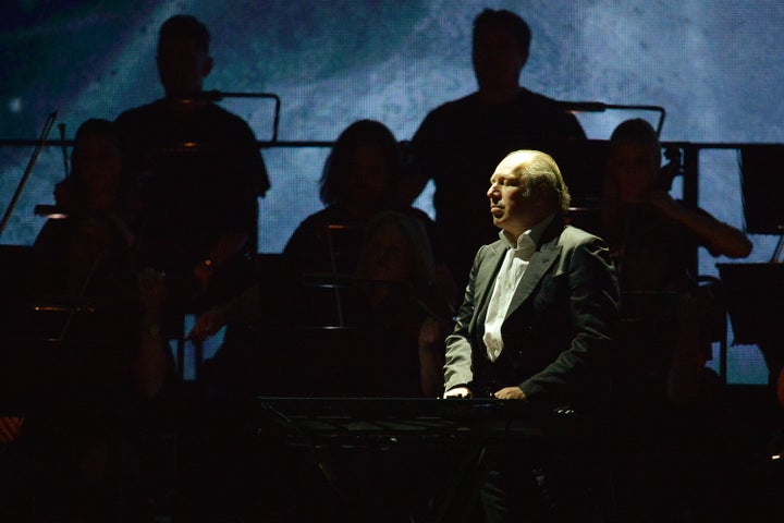 Hans Zimmer scored the new version of "Planet Earth" alongside collaborator Jacob Shea.