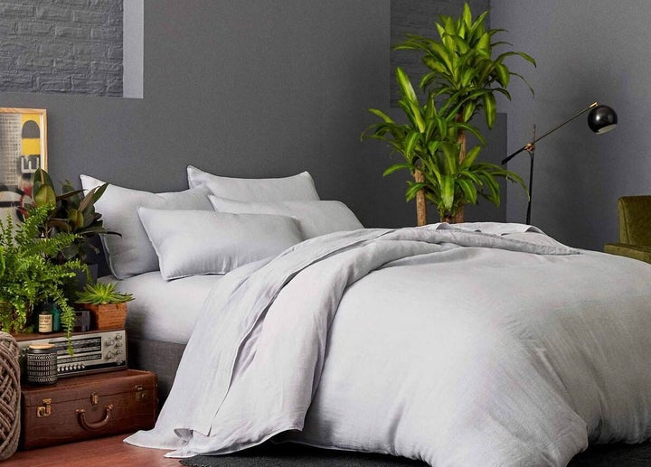 You definitely don’t want to hit “snooze” on this Labor Day sale from bedding brand Brooklinen.