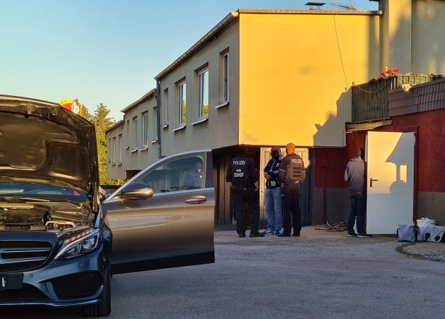 Μακάβριο εύρημα στη Γερμανία: Βρεθηκαν οι σοροί πέντε παιδιών σε κτίριο στο