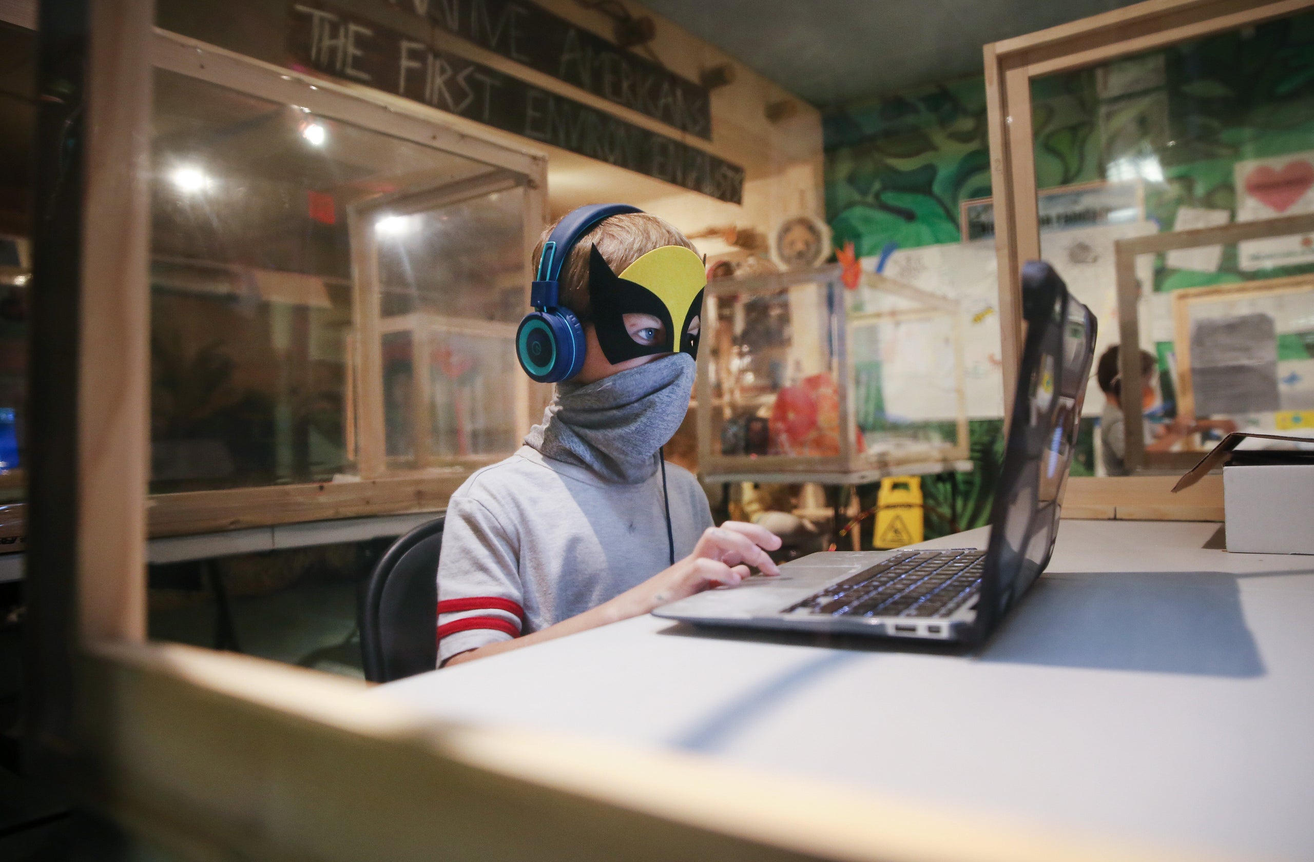 What School Looks Like Around The World During
COVID-19 4 What School Looks Like Around The World During
COVID-19 4