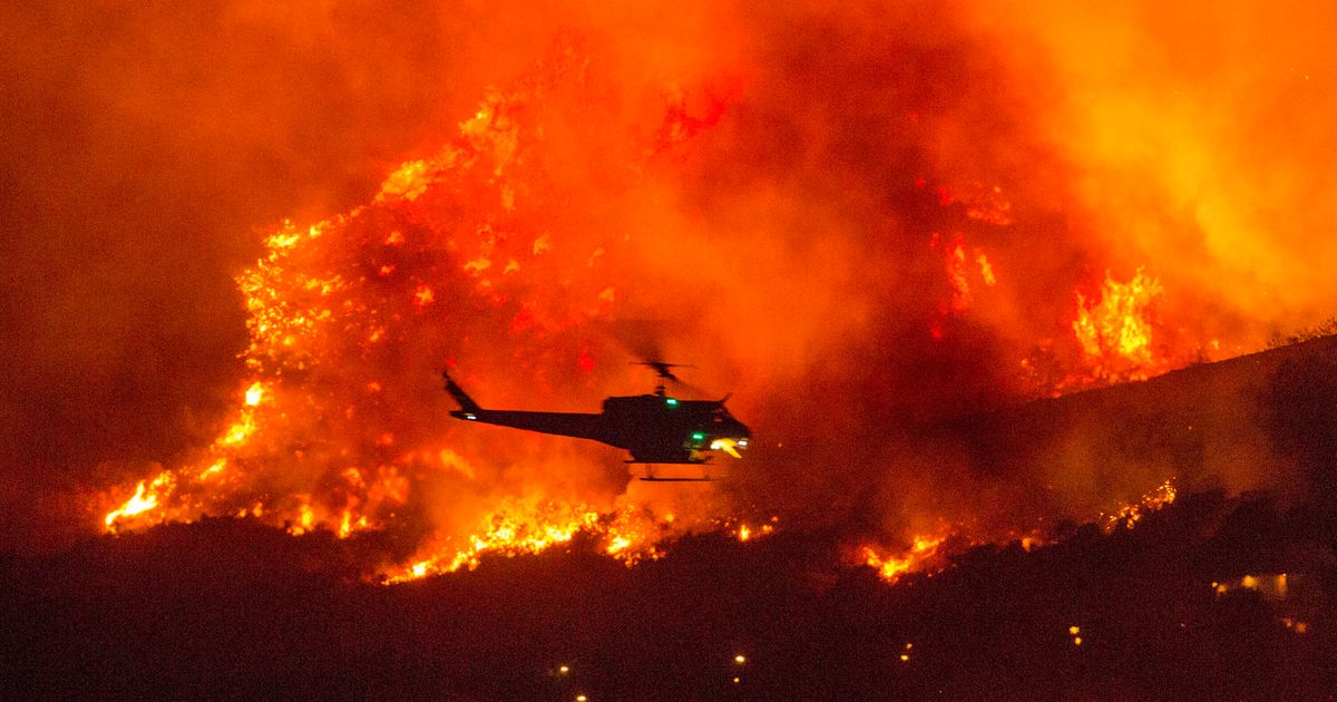 California Wildfire Traps Campers In National Forest