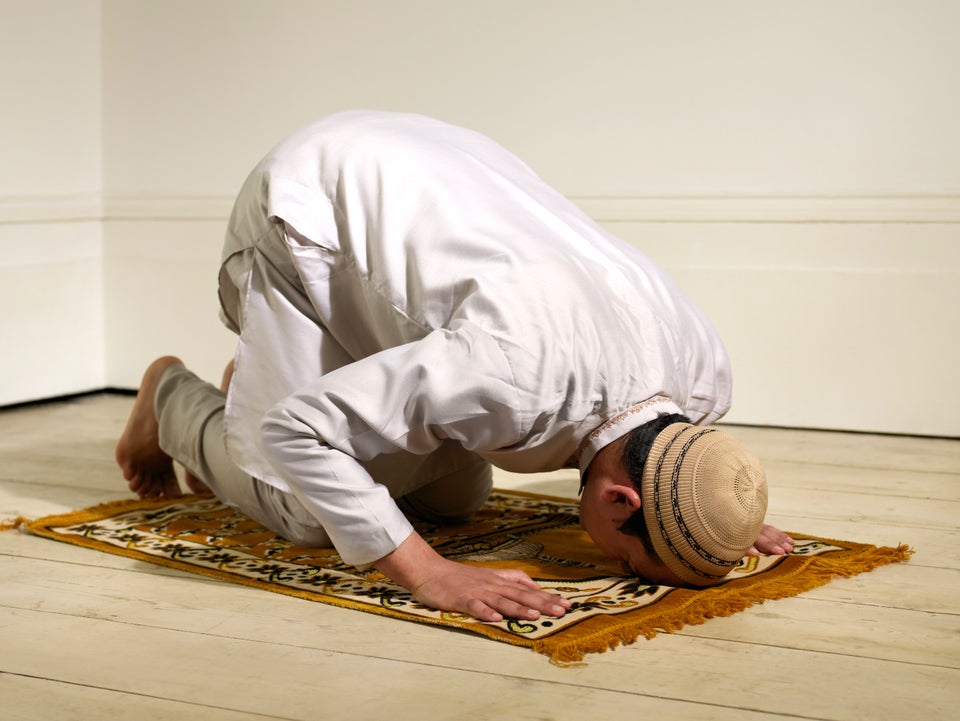 Exclusive: Muslim Medics Taunted About Bacon And Alcohol – By Their Own NHS