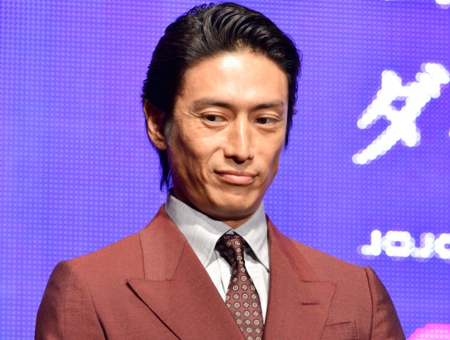 伊勢谷友介容疑者を大麻取締法違反の疑いで逮捕 マスコミ各社が報じる ハフポスト