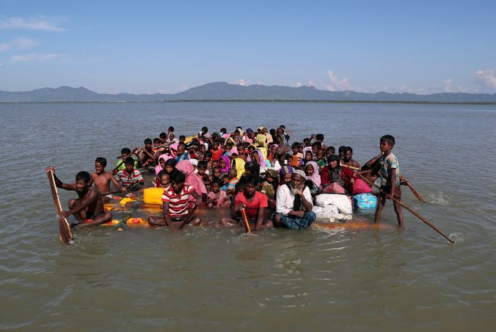 Rohingya refugees cross the Naf River to reach Bangladesh on November 10, 2017.