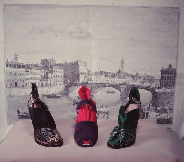 Τρία παπούτσια από τον Σαλβτόρε Φεραγκάμο.
