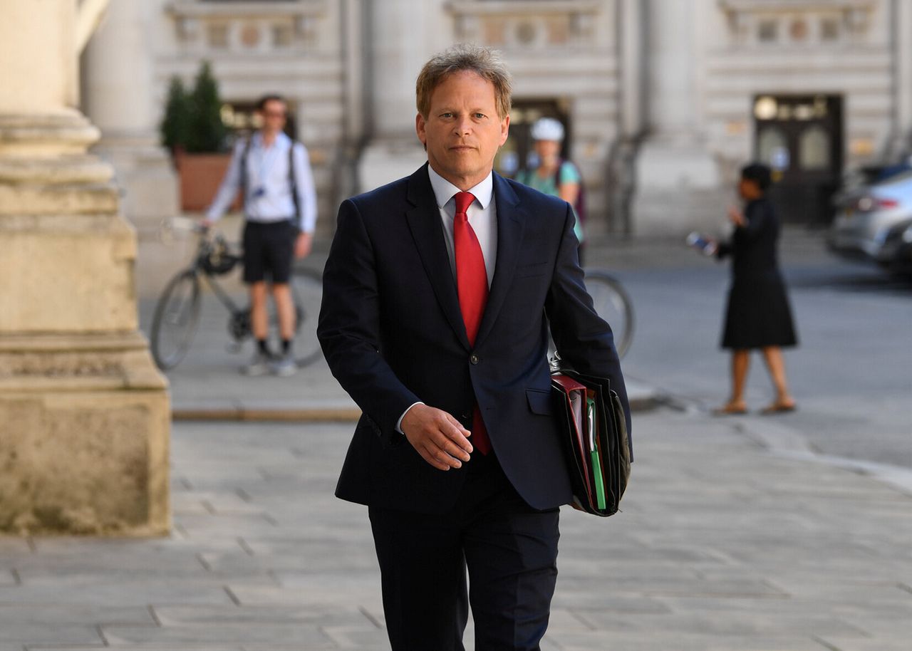 Transport secretary Grant Shapps arrives at the Foreign and Commonwealth Office 