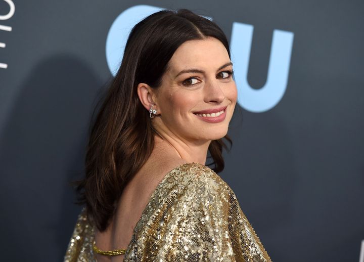 Rom-com pro Anne Hathaway is getting back to it. 