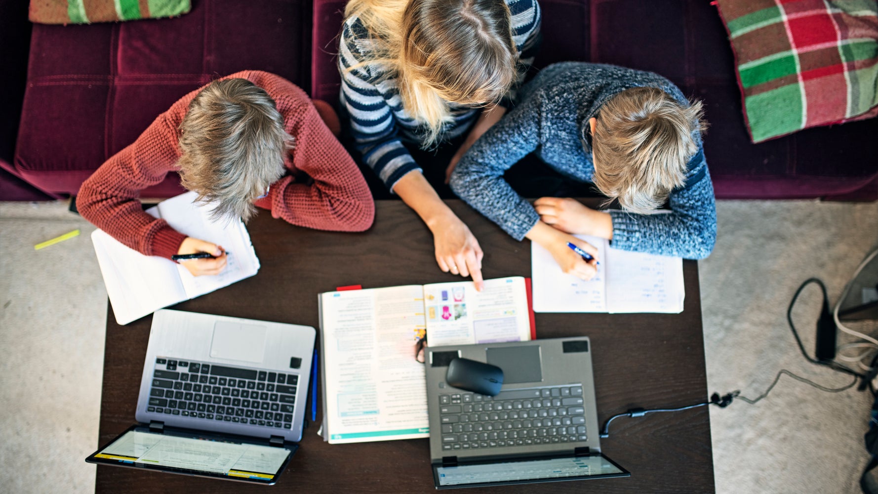 Wrangling Kids Distance Learning While Working From Home Is A Hellscape Huffpost - little kid screaming mom roblox if