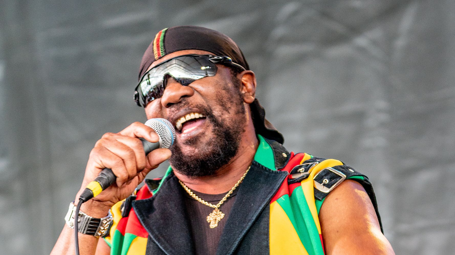 Alyson Ray - Reggae Legend Toots Hibbert Dies At 77 | HuffPost Entertainment