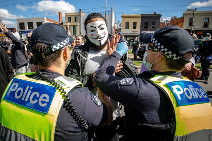 Anti-lockdown protesters organised a "freedom walk" to demonstrate against Melbourne's current Stage 4 COVID-19 restrictions. 