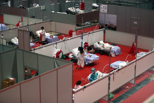 Madrid Se Prepara Para Abrir El Hospital De Ifema Ante El Aumento De Casos De Coronavirus El Huffpost