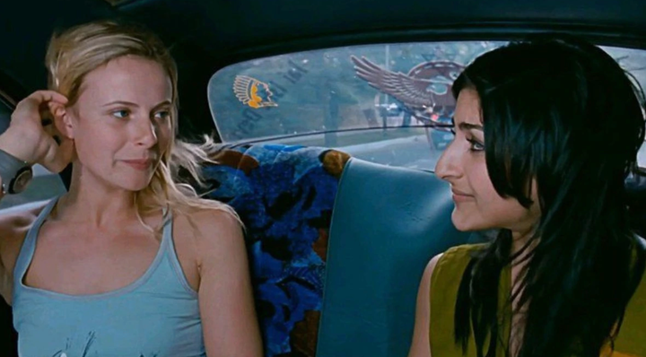 Alice Patten as Sue and Soha Ali Khan in Rang De Basanti
