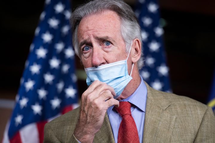 Rep. Richard Neal (D-Mass.) easily defeated a progressive primary challenger. His success shows how incumbents are beginning to take challengers more seriously.