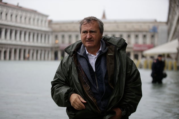 Exit Poll Elezioni comunali, Reggio Calabria testa a testa. Venezia: Luigi Brugnaro verso la riconferma Exit Poll Elezioni comunali, Reggio Calabria testa a testa. Venezia: Luigi Brugnaro verso la riconferma