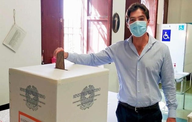 Exit Poll Regionali Marche: Acquaroli avanti con il 48,4% Exit Poll Regionali Marche: Acquaroli avanti con il 48,4%