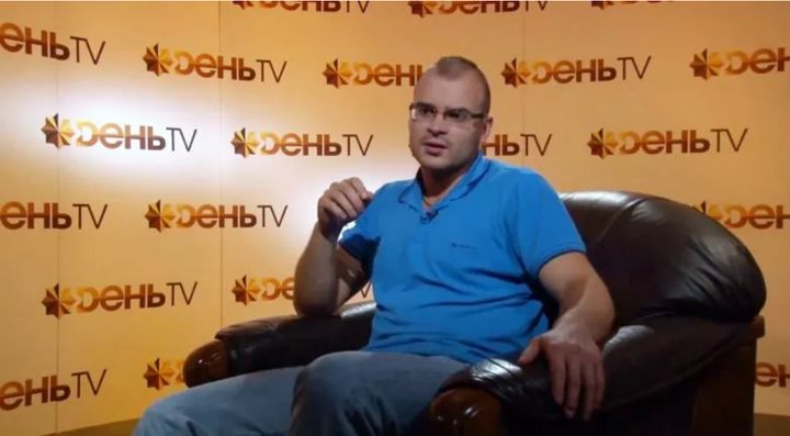 Ο νεοναζί Μαξίμ Μαρτσινκέβιτς στη ρωσική τηλεόραση. 
