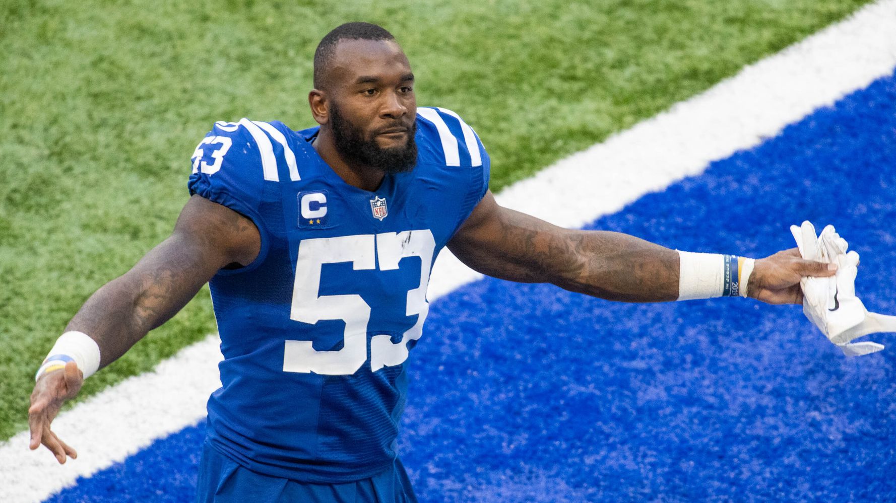 Colts: Darius Leonard announces birth of second daughter on Instagram